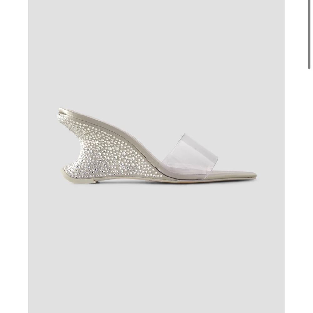 Cult Gaia shoe